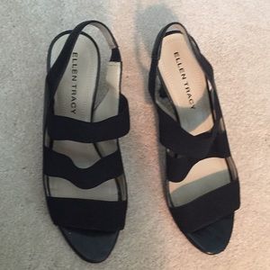 Ellen Tracy shoes